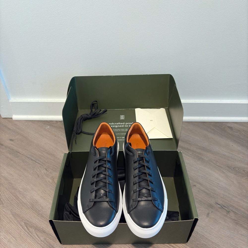 Beckett Simonon Reid Black Sneakers with White Soles